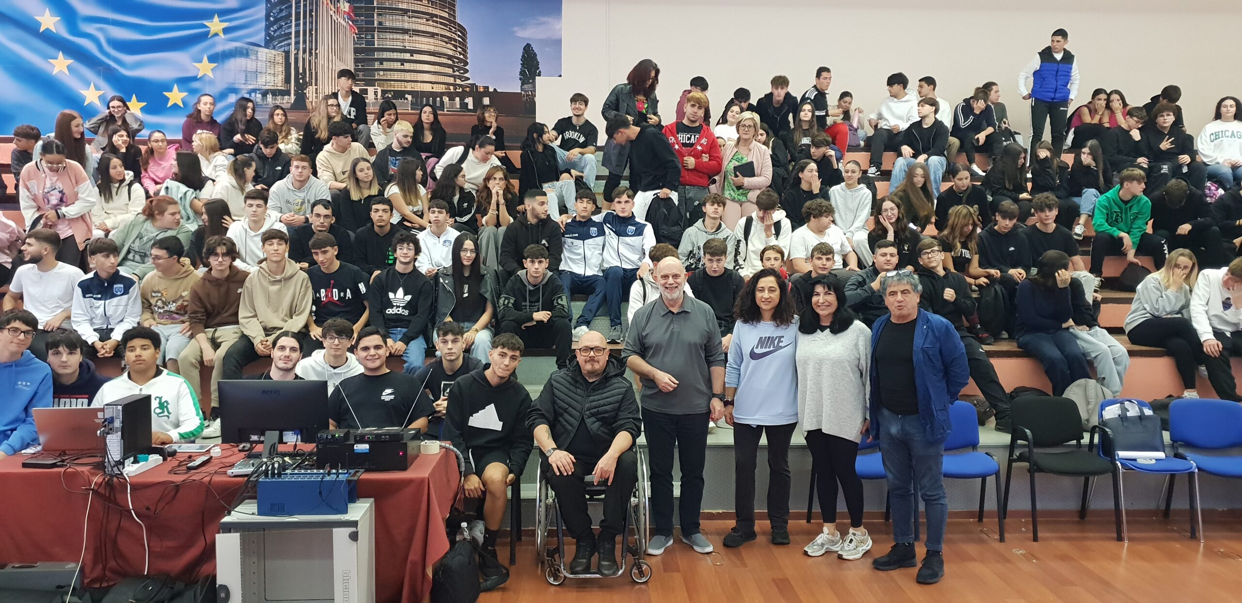 Incontro tra gli studenti dell’IIS Medaglia D’Oro e l’atleta paralimpico Campoccio: “lo sport come insegnamento di vita”. “Cassino ha le carte per essere la capitale dello sport paralimpico”